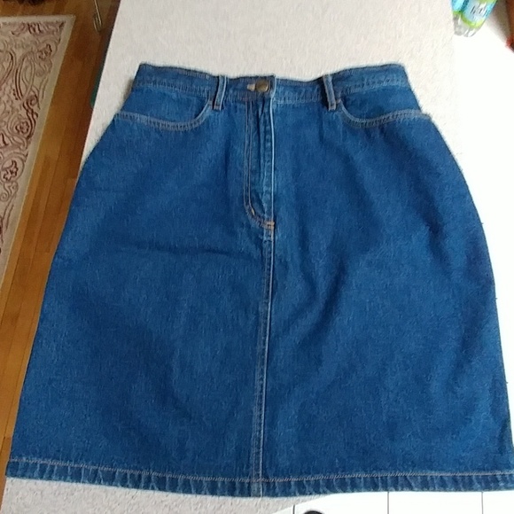 L.L. Bean Dresses & Skirts - LL Bean Jean Skirt 10P